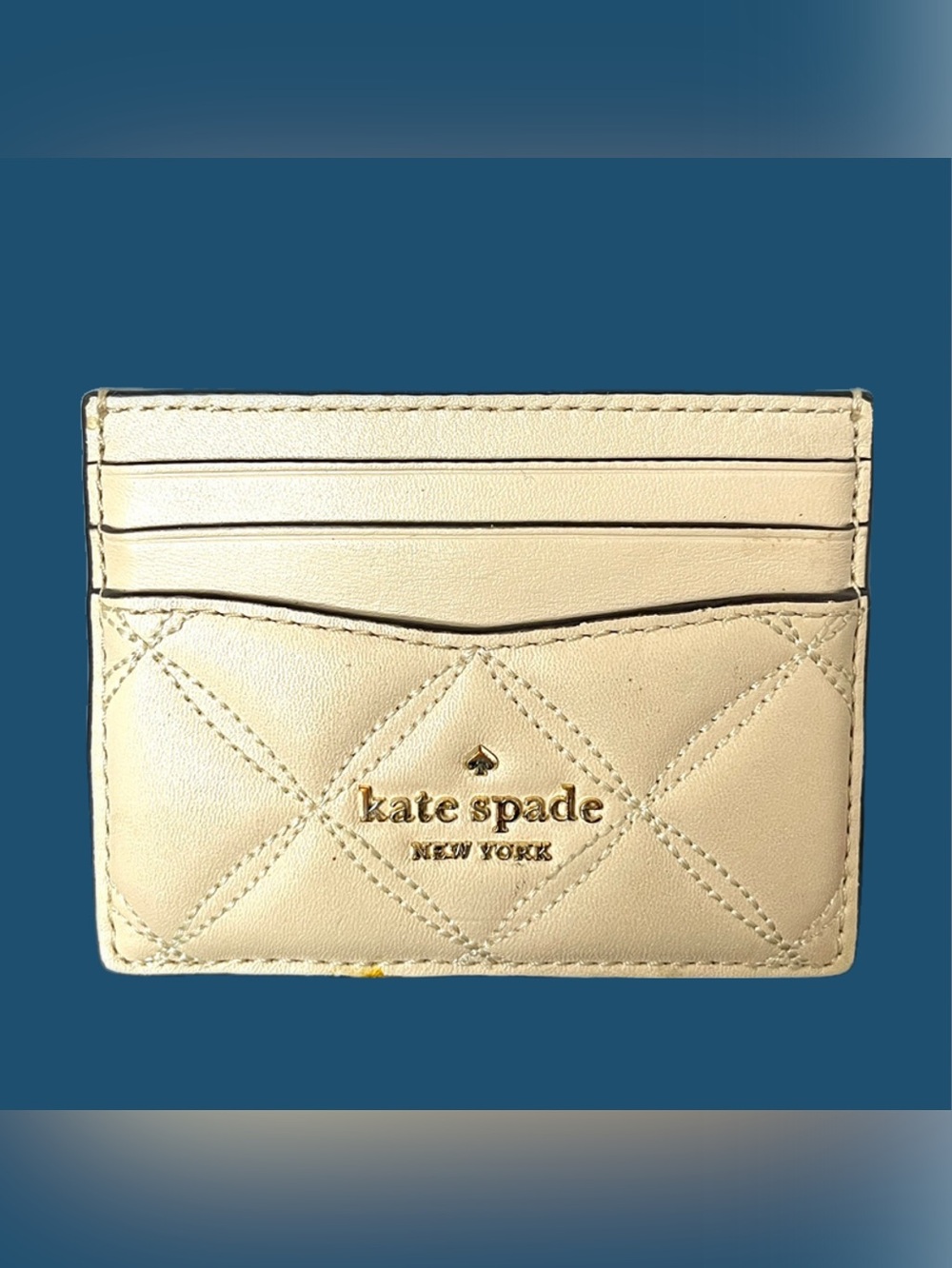 Kate Spade Cream Quilted Leather Card Holder with Gold Logo - Picture 1 of 2